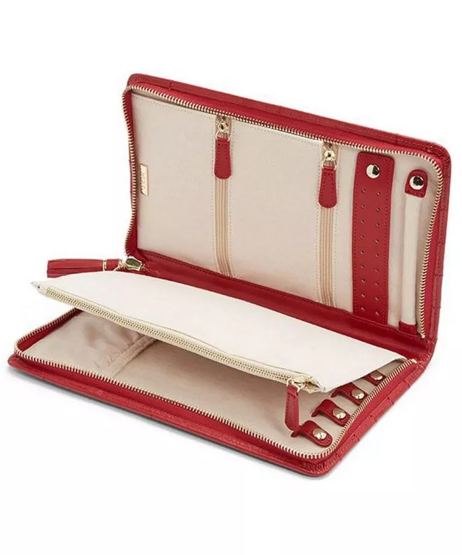 Wolf Caroline case 324072