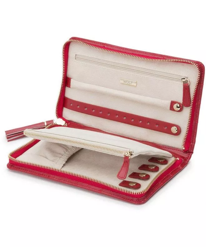 Wolf Caroline case 324872