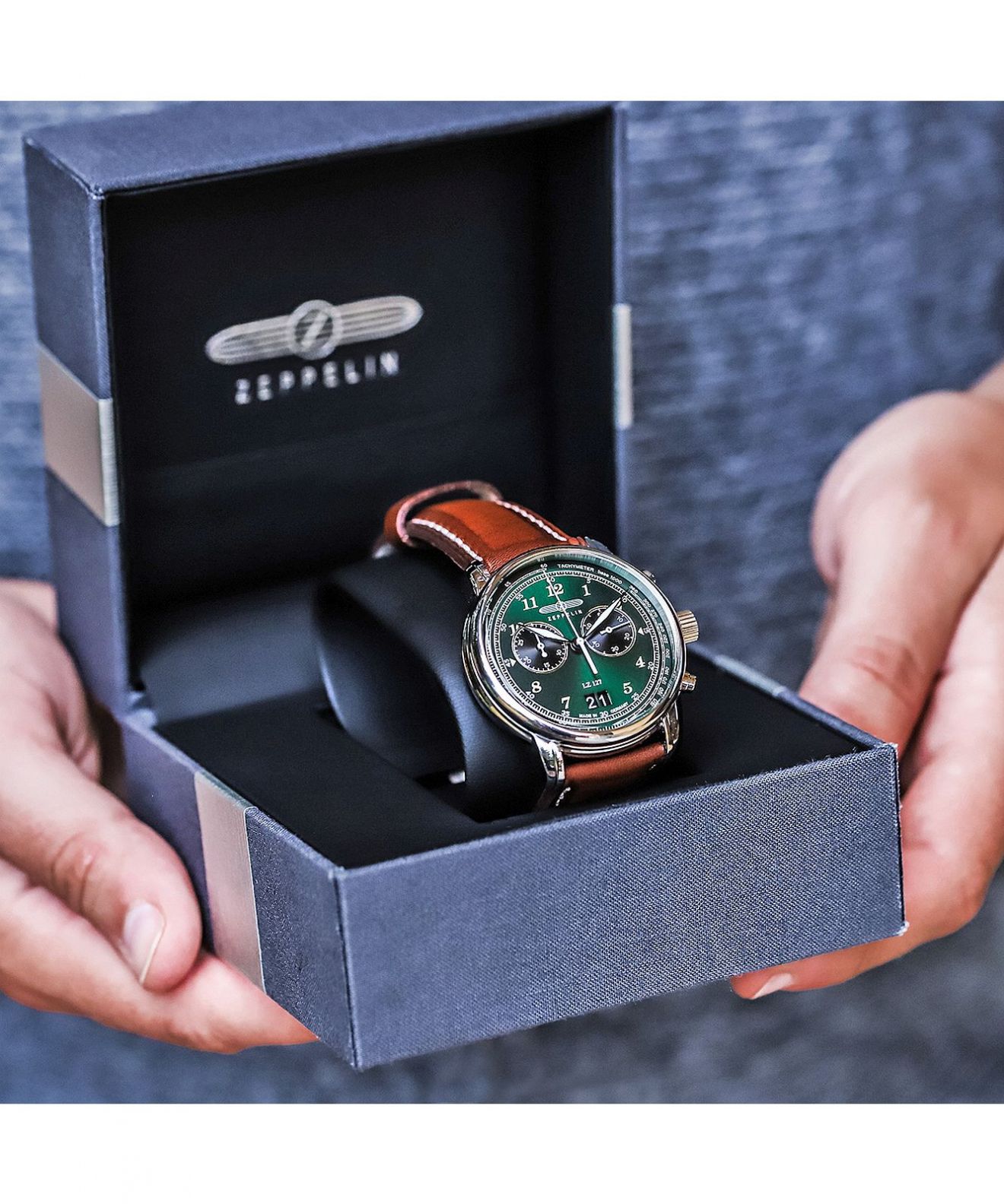 Zeppelin Friedrichshafen watch model 85623 40mm