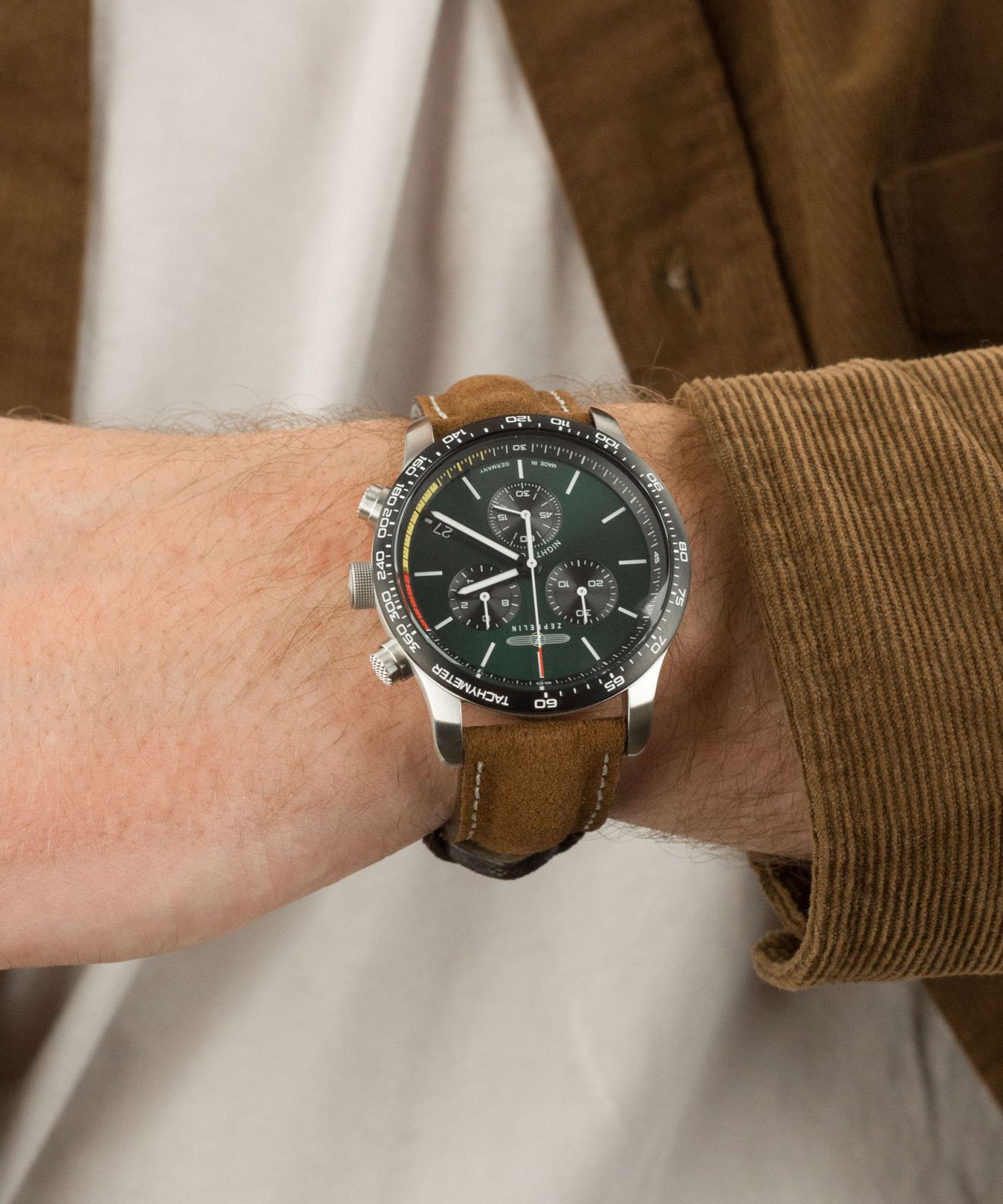 Zeppelin Night Cruise Orologio Uomo 7288-4 - Quarzo, Cassa 42mm, Quadrante Verde, Pelle Marrone