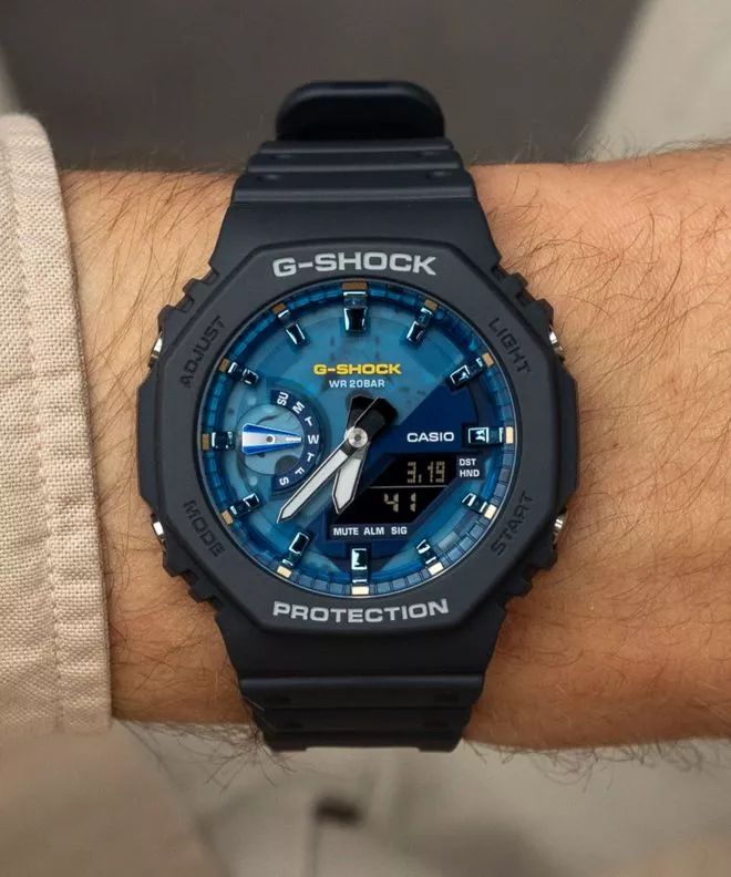 Casio G-Shock Octagon gents watch GA-2100AS-2AER