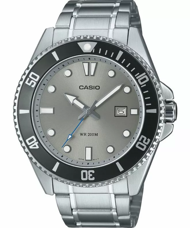 Casio Standard gents watch MDV-107D-8AVEF