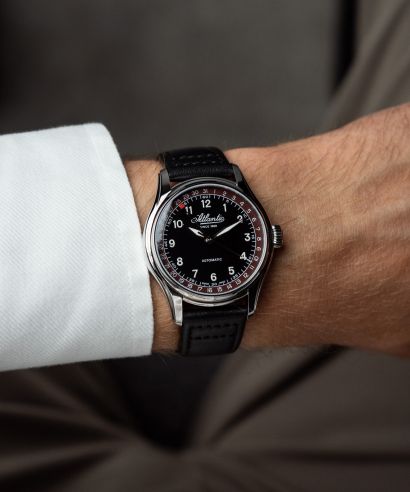 Atlantic Worldmaster Pointmaster Date watch