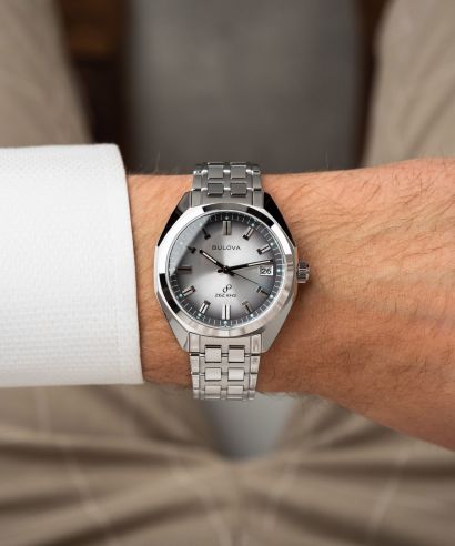 Bulova Precisionist Jet Star gents watch