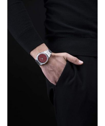 D1 Milano Ultra Thin Bordeaux watch