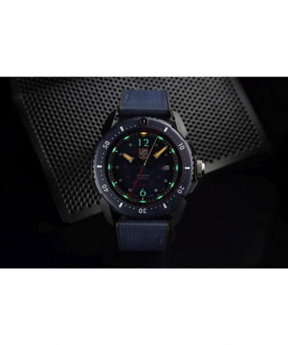 Luminox ICE SAR Arctic 1050 Series watch