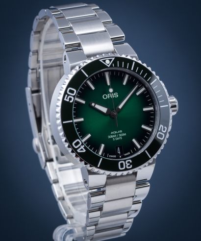 Oris Aquis Date Calibre 400 Automatic Men's Watch