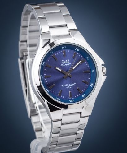 Q&Q Classic watch
