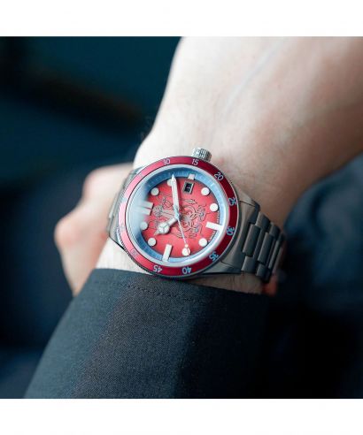 Spinnaker Cahill 300 Calamar Red MSC Limited Edition SET  watch