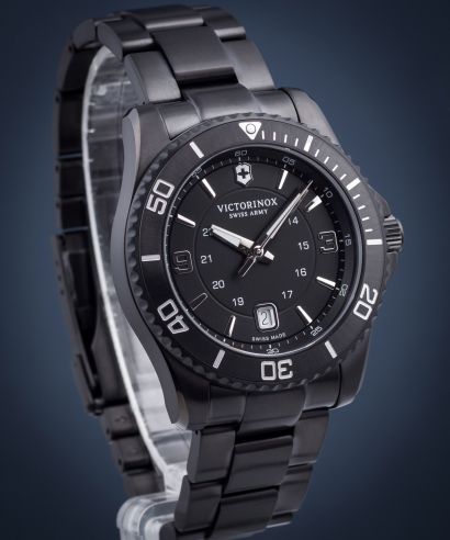 Victorinox Maverick Large Black Edition Men's Watch