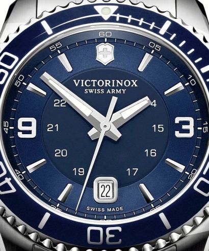 Victorinox Maverick Large Men's Watch