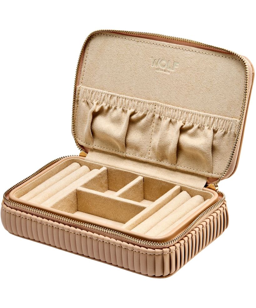 Wolf Bella case