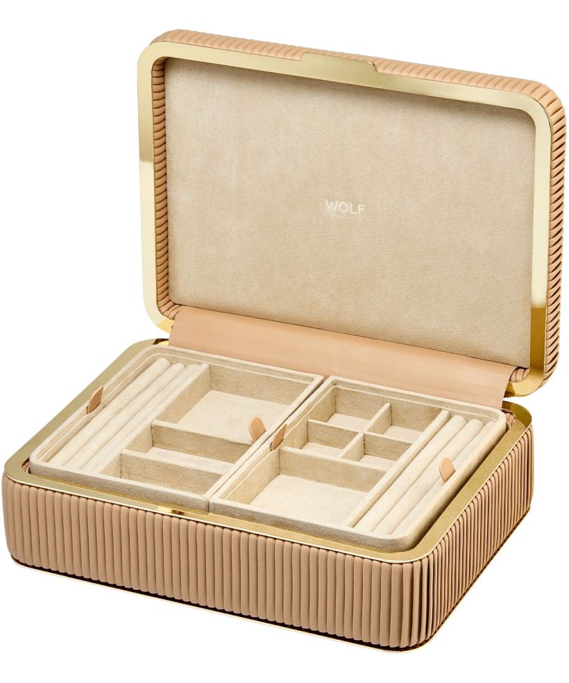 Wolf Bella box