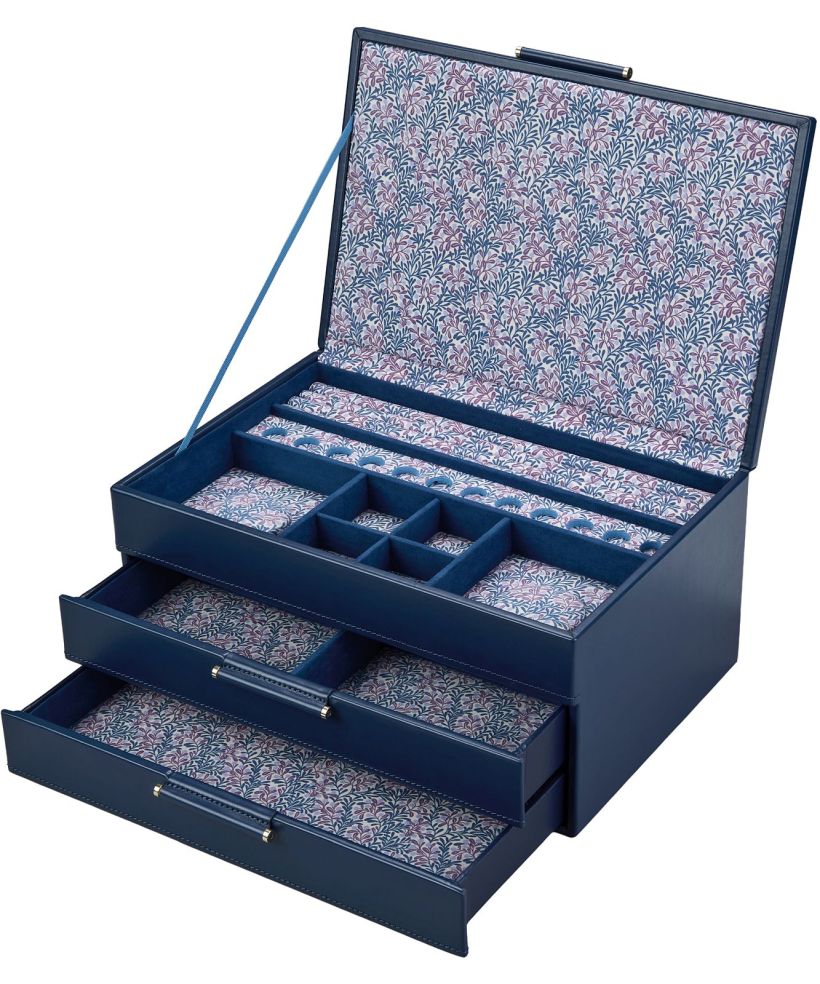 Wolf Fiona Howard - Indigo Fruit Botanical box