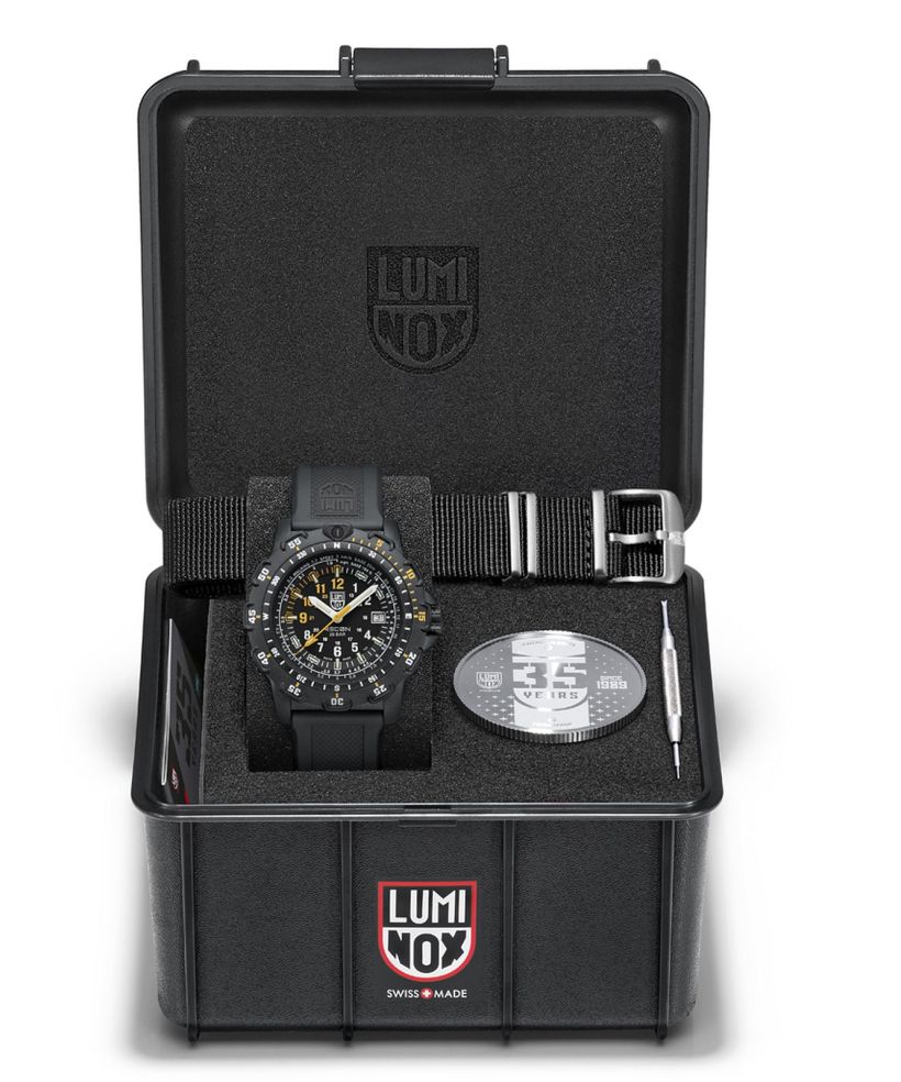 Luminox RECON Point Man 8820 Heritage SET watch