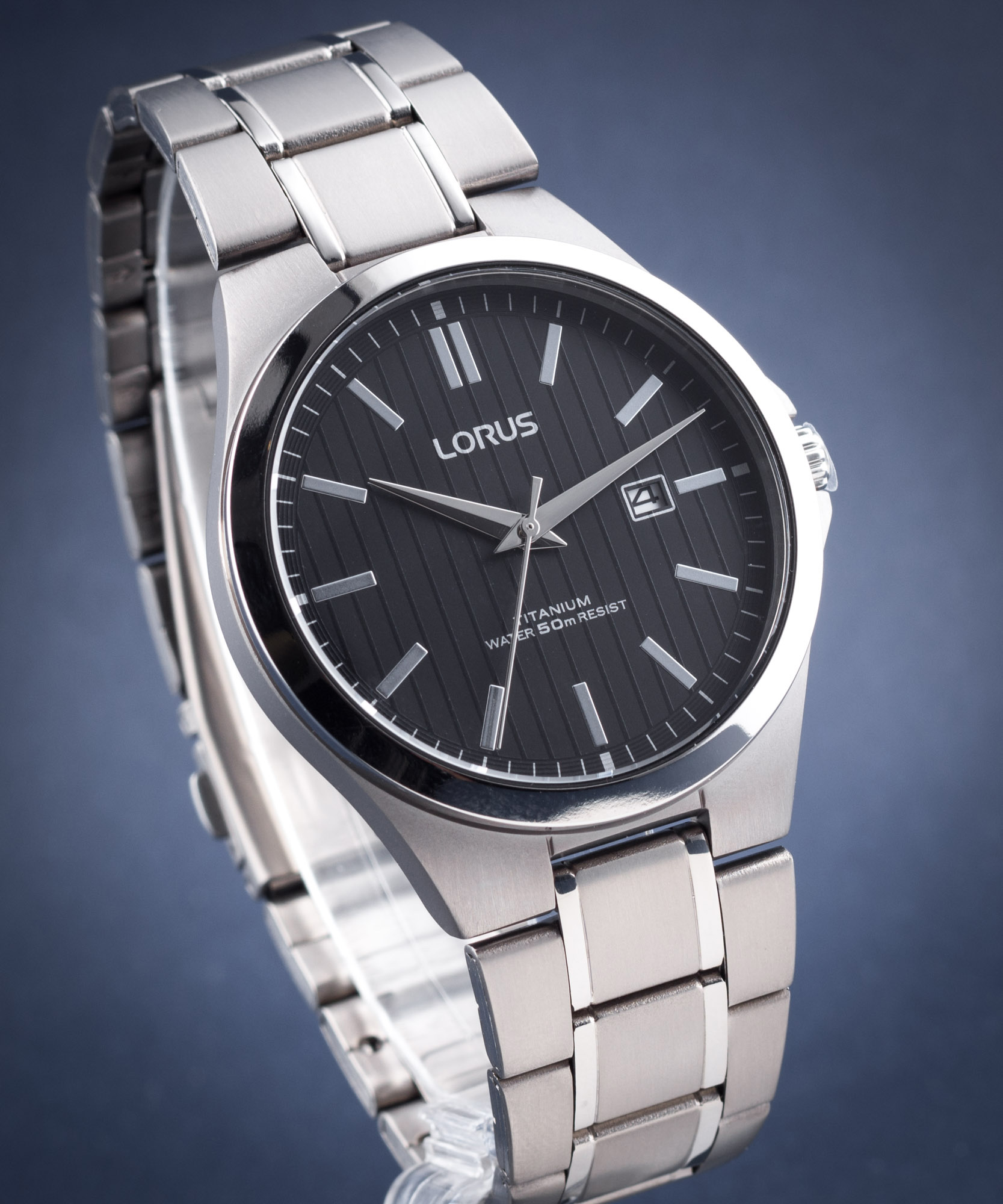 Lorus RH991HX9 - Classic Titanium Watch •