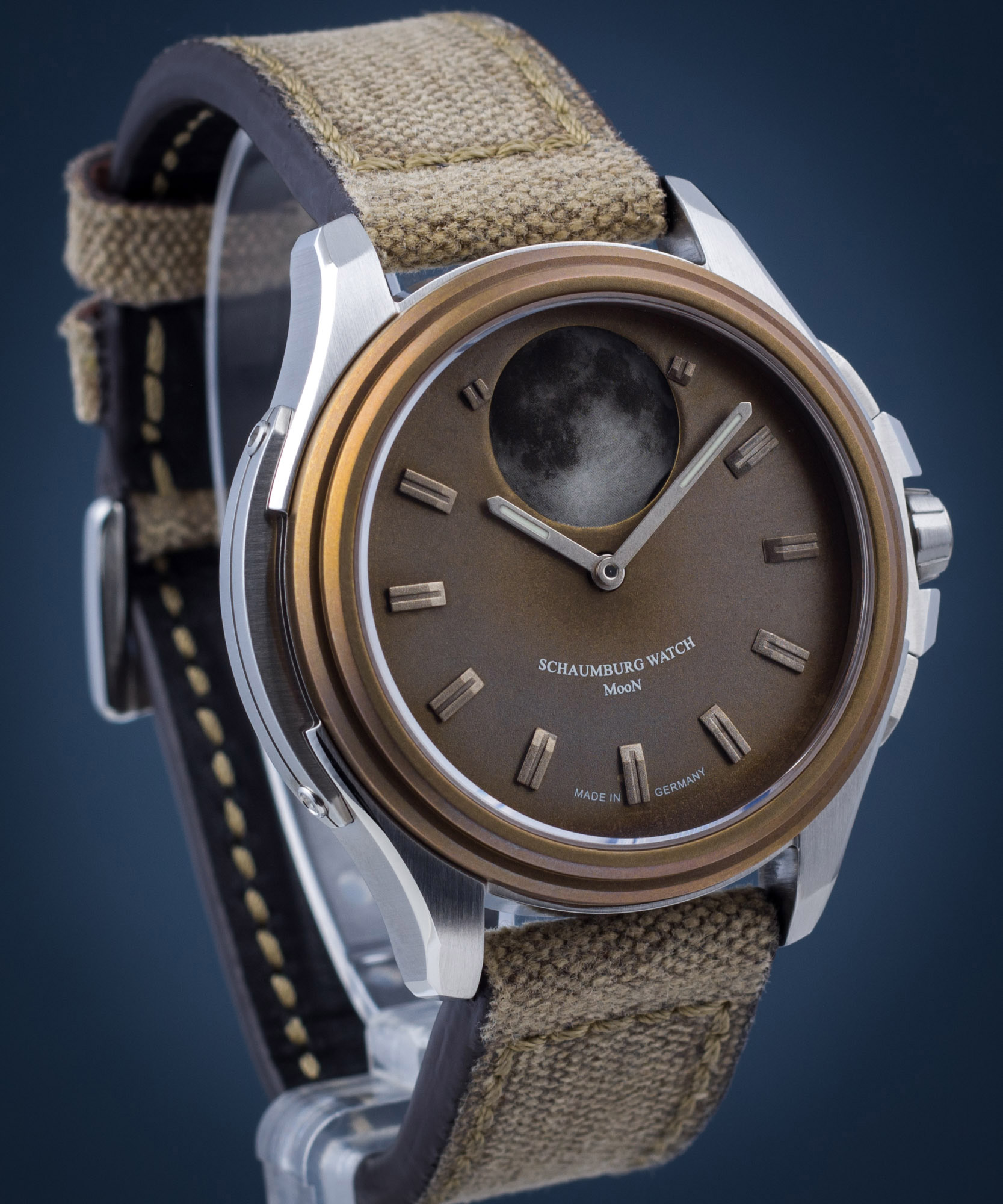 Schaumburg SCH-MNKR - Urbanic Moon Crater Watch • Watchard.com