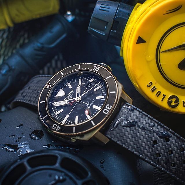 Alpina Seastrong Diver Men's Watch