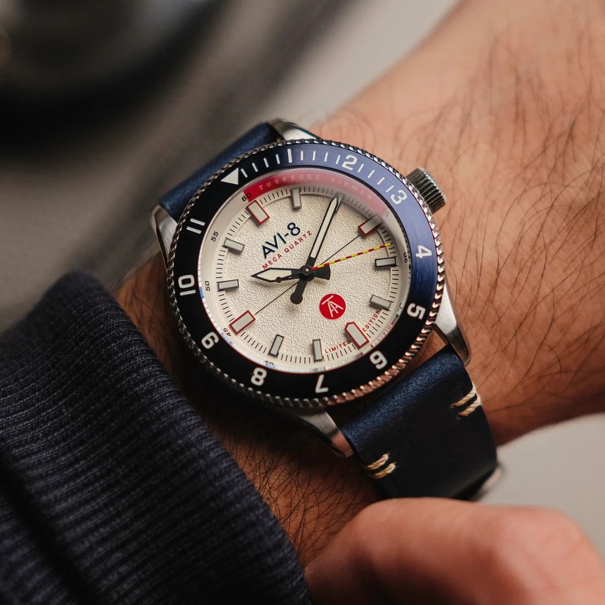 AVI-8 Flyboy Tuskegee Airmen Limited Edition SET  watch