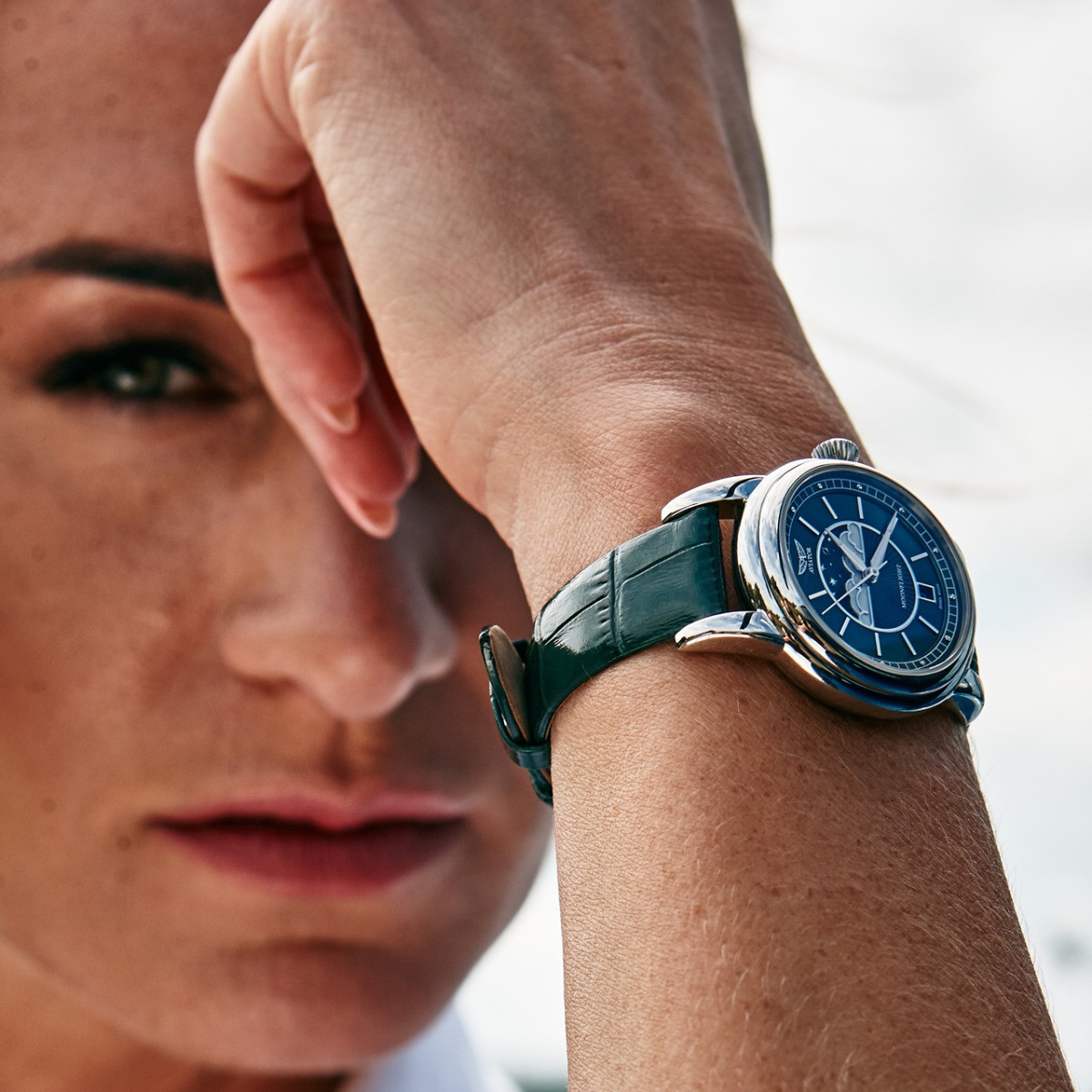 Aviator Douglas Moonflight ladies watch