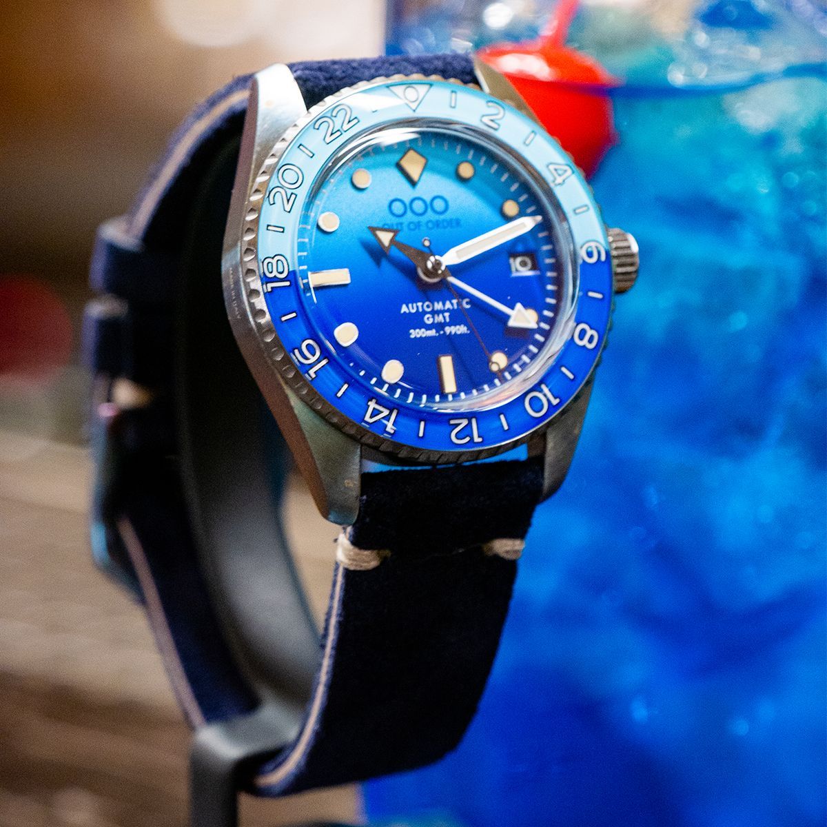 Out Of Order Shaker Bomba Blu Automatic GMT watch