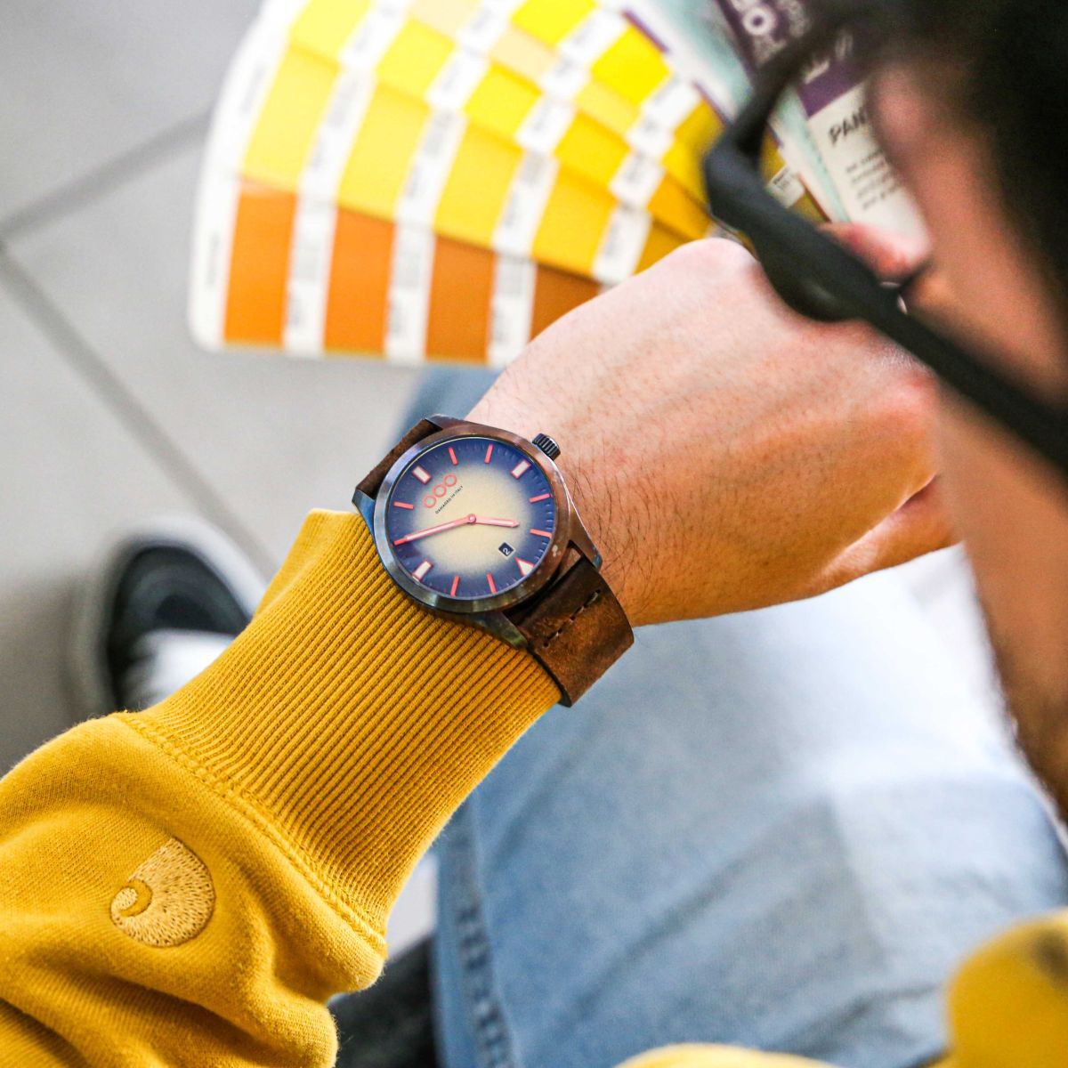 Out Of Order 143 Cream watch