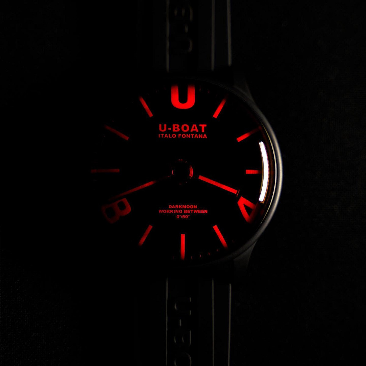 U-BOAT Darkmoon watch