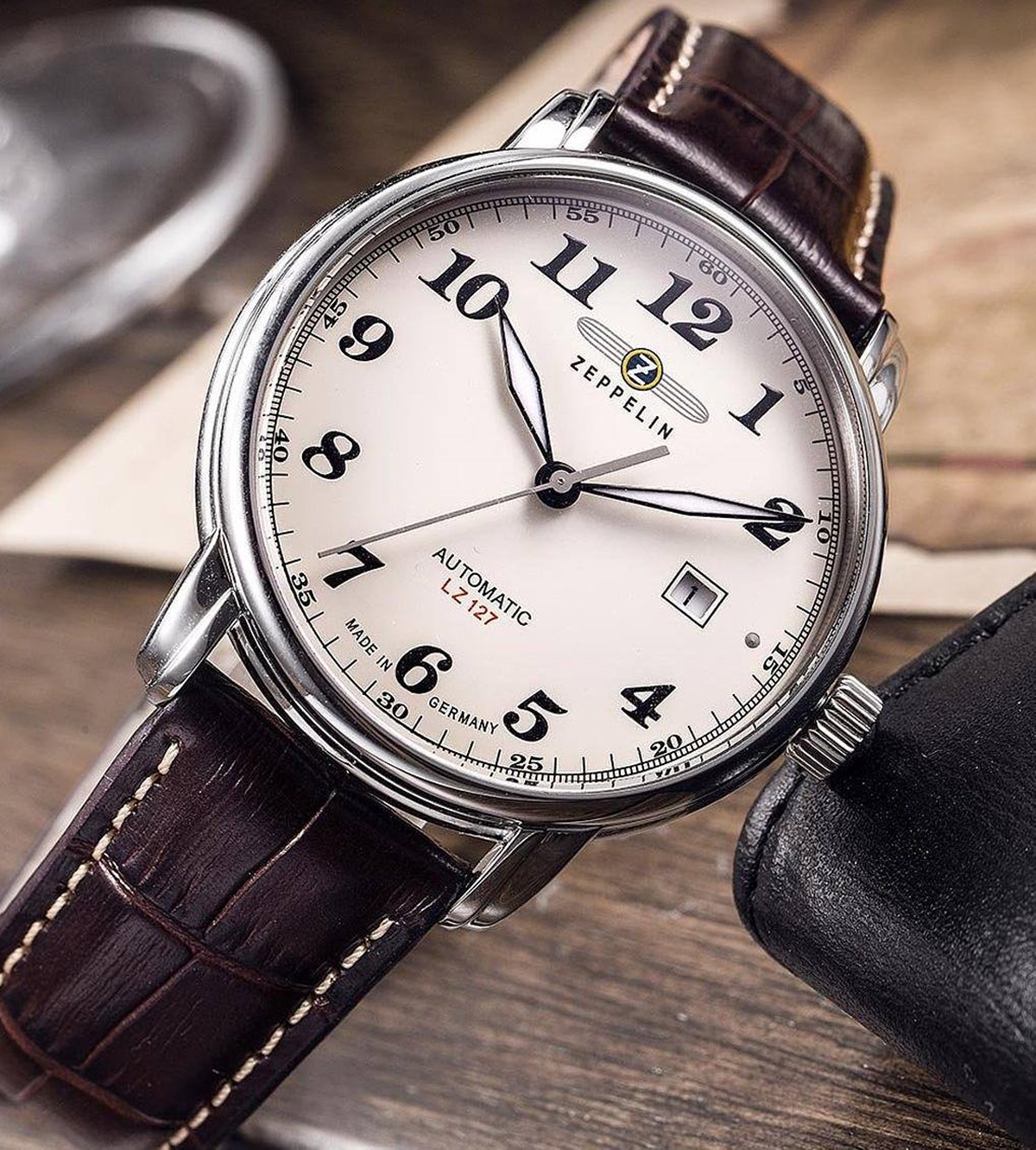 Zegarek Zeppelin LZ127 Graf