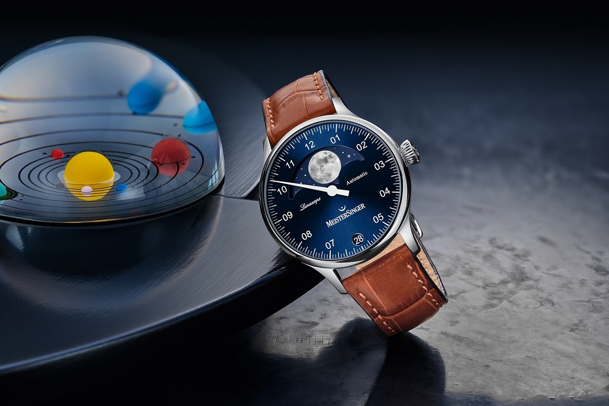 MeisterSinger Lunascope men's watch with moon phases
