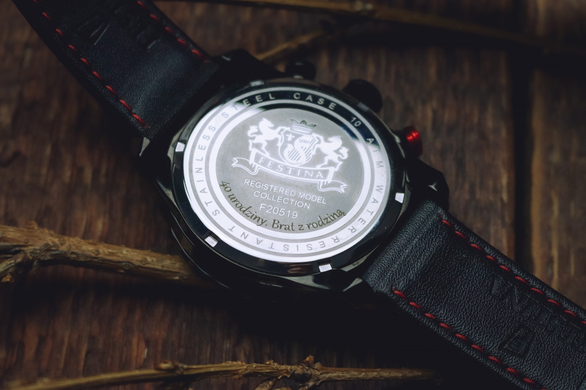 Engraving service