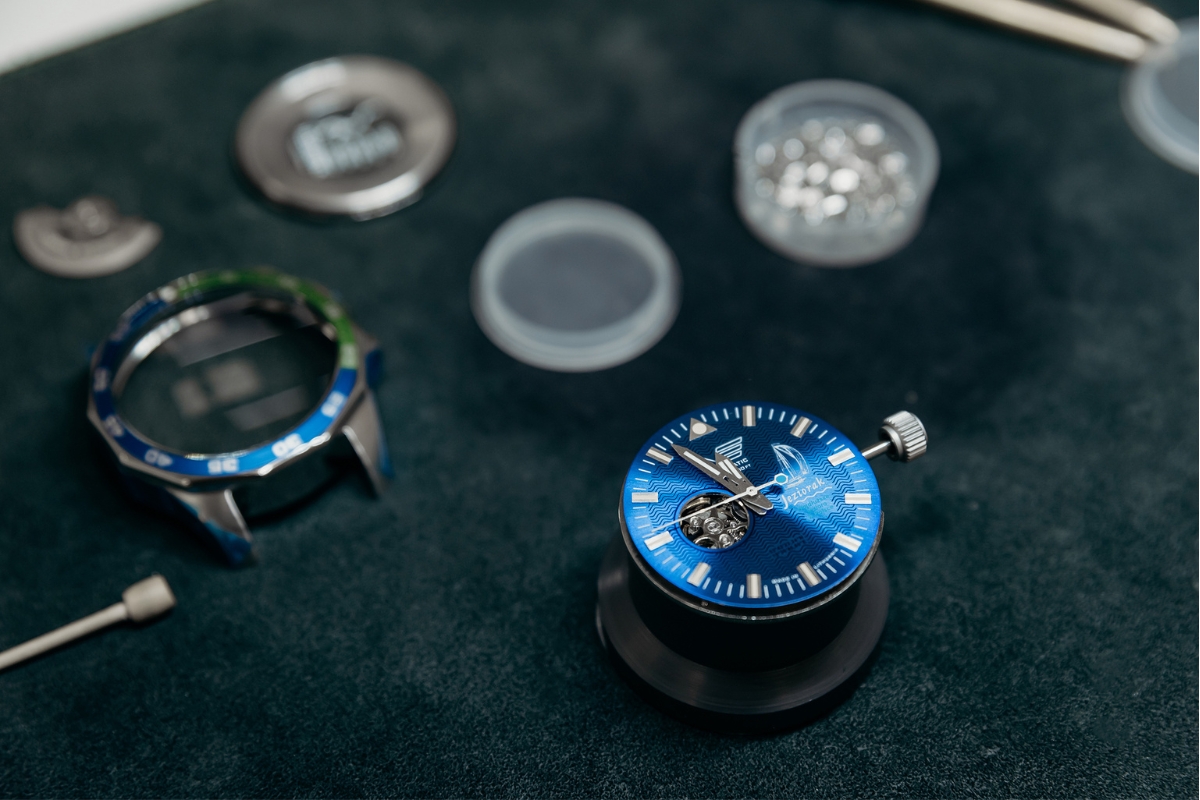 Watchmaker watch service