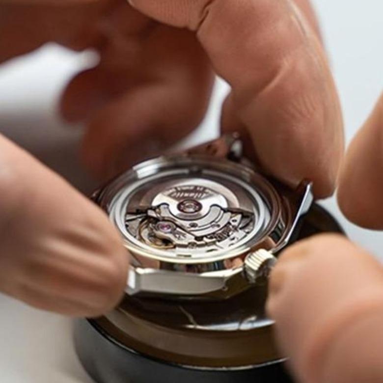 Aviator watch V.3.21.0.137.4 - ETA 2824-2 automatic movement