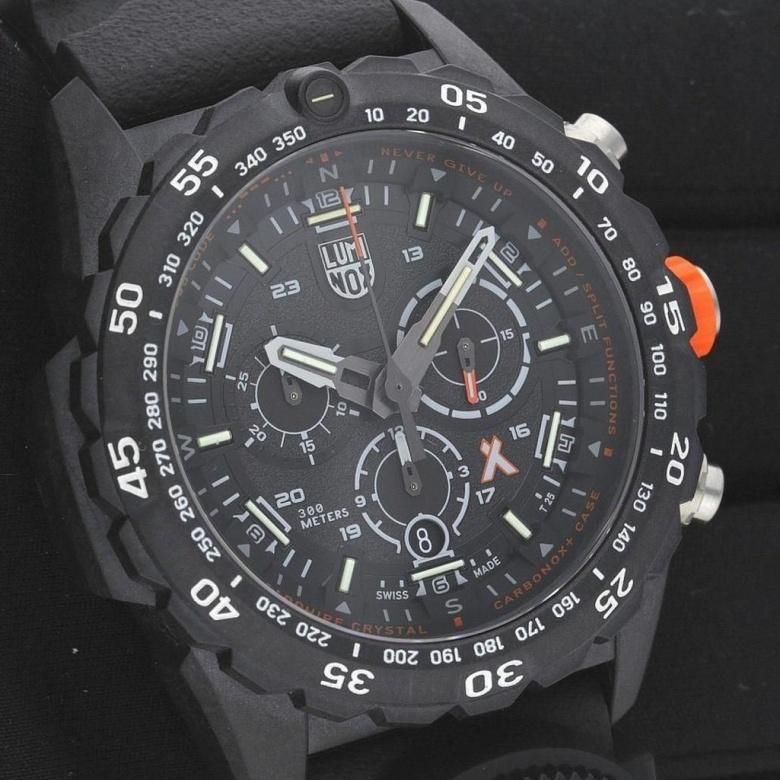 Luminox XB.3741 watch - GMT pointer