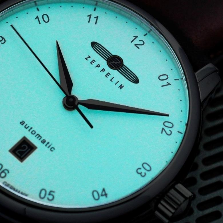 Zegarek Zeppelin 8670M-3 - Super-LumiNova Technology.